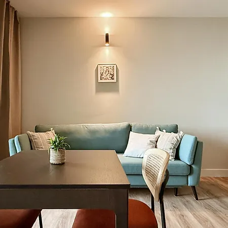 Legnicka 38 Appartement *